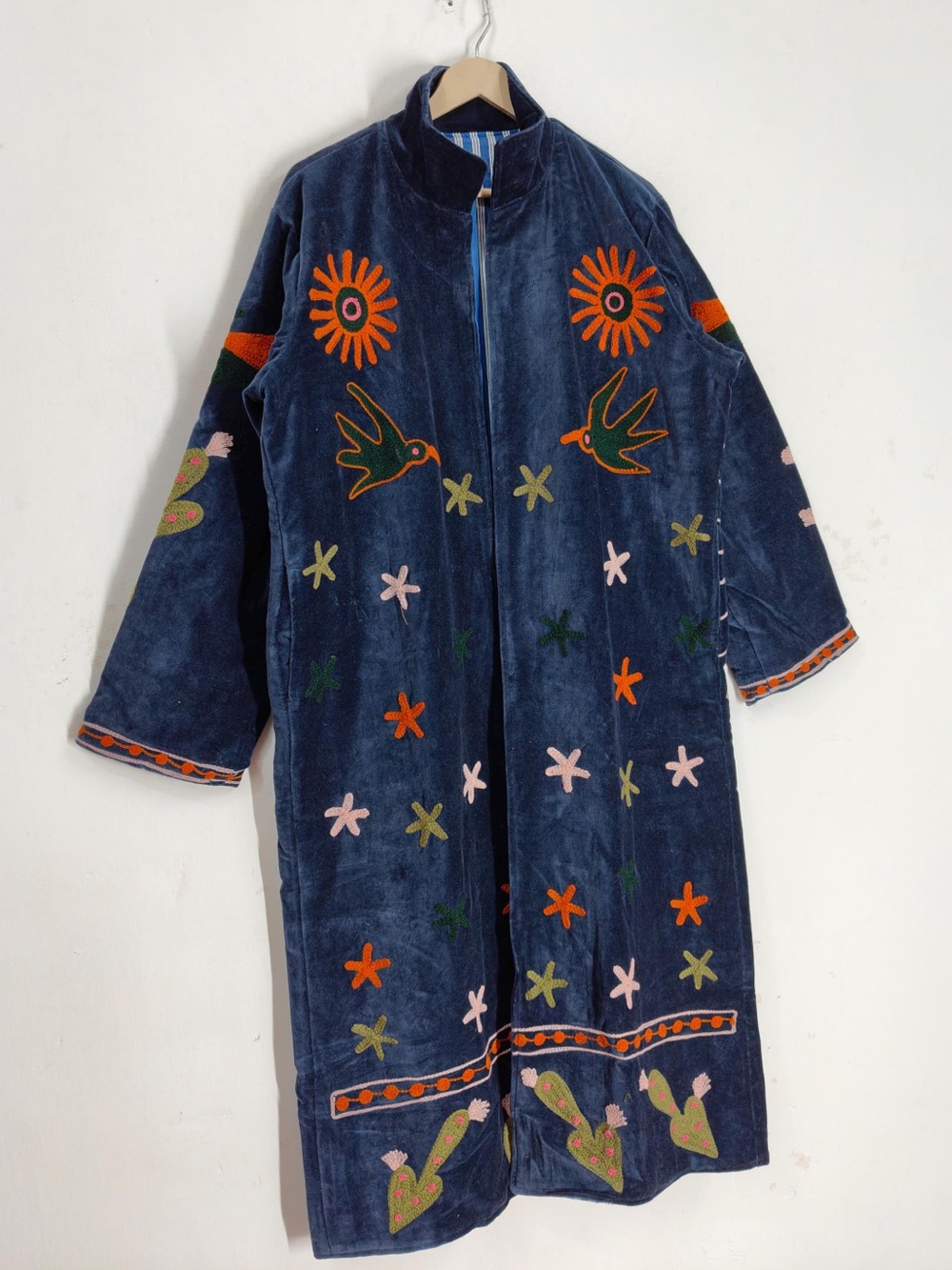 New Artisan Handmade Deep Blue Velvet Suzani Embroidered Statement Coat - Picture 2 of 8